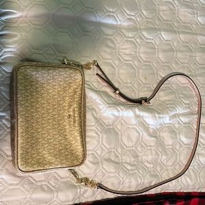 Rose Gold Michael Kors Purse